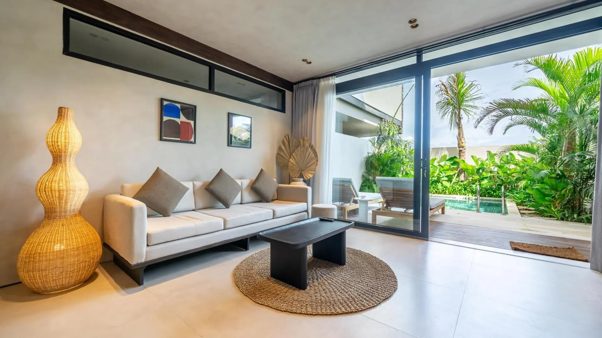 Mulu A1 - Brand New Luxury Private Villa In Badung - Stunning Huge Pool - Ultimate Comfort Uluwatu