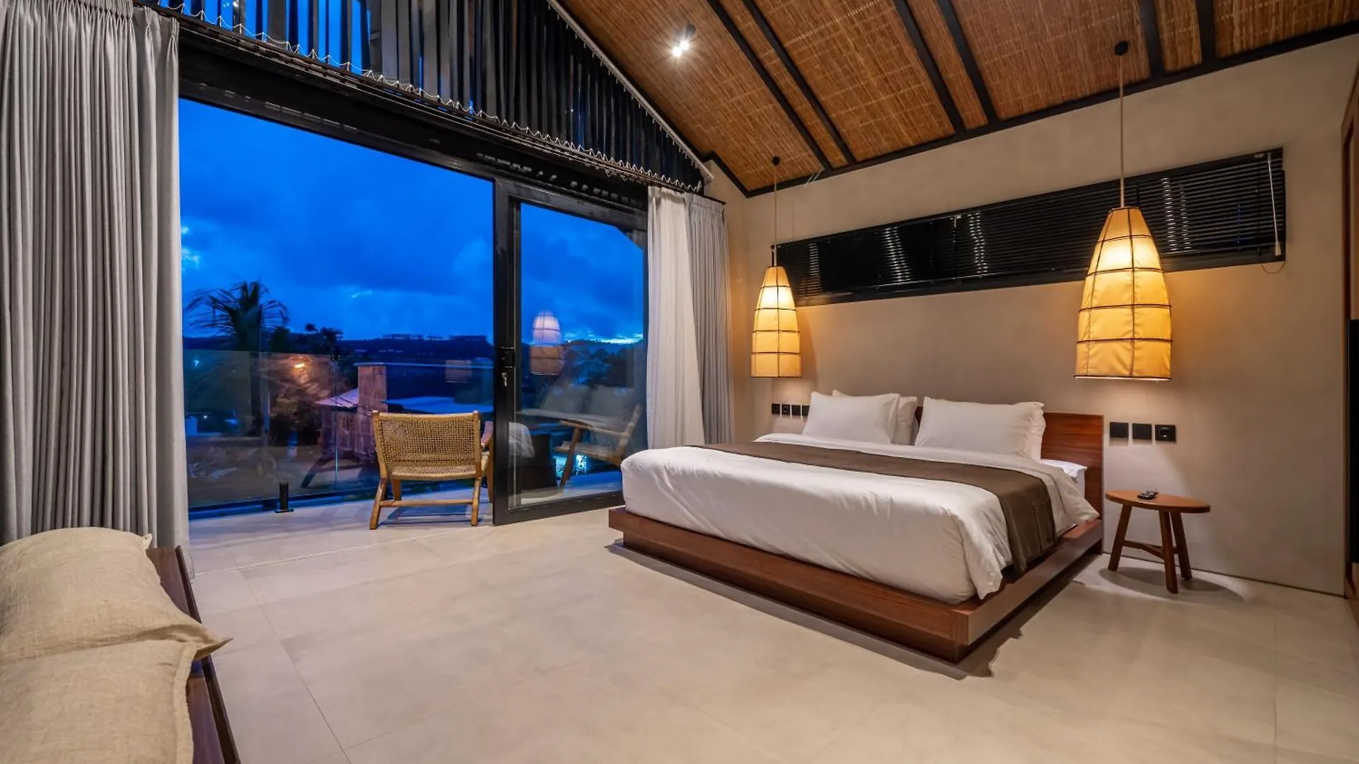 Mulu A1 - Brand New Luxury Private Villa In Badung - Stunning Huge Pool - Ultimate Comfort Uluwatu